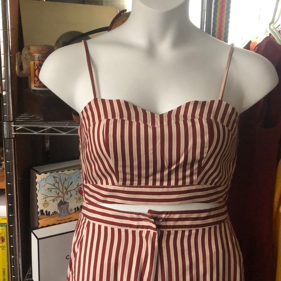 Kittenish pink, maroon, & white Co-Ord set. - Picture 2 of 8